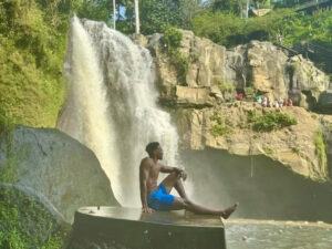 family-private-tour-ubud-safari-natya-bali-tour