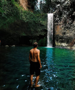 bali-private-tour-tibumana-waterfall-natya-bali-tour