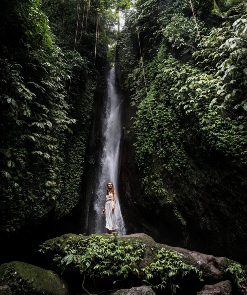 northern-bali-Private-tour-jatiluwih-waterfall