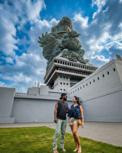 south-bali-Private-tour-uluwatu-parasailing